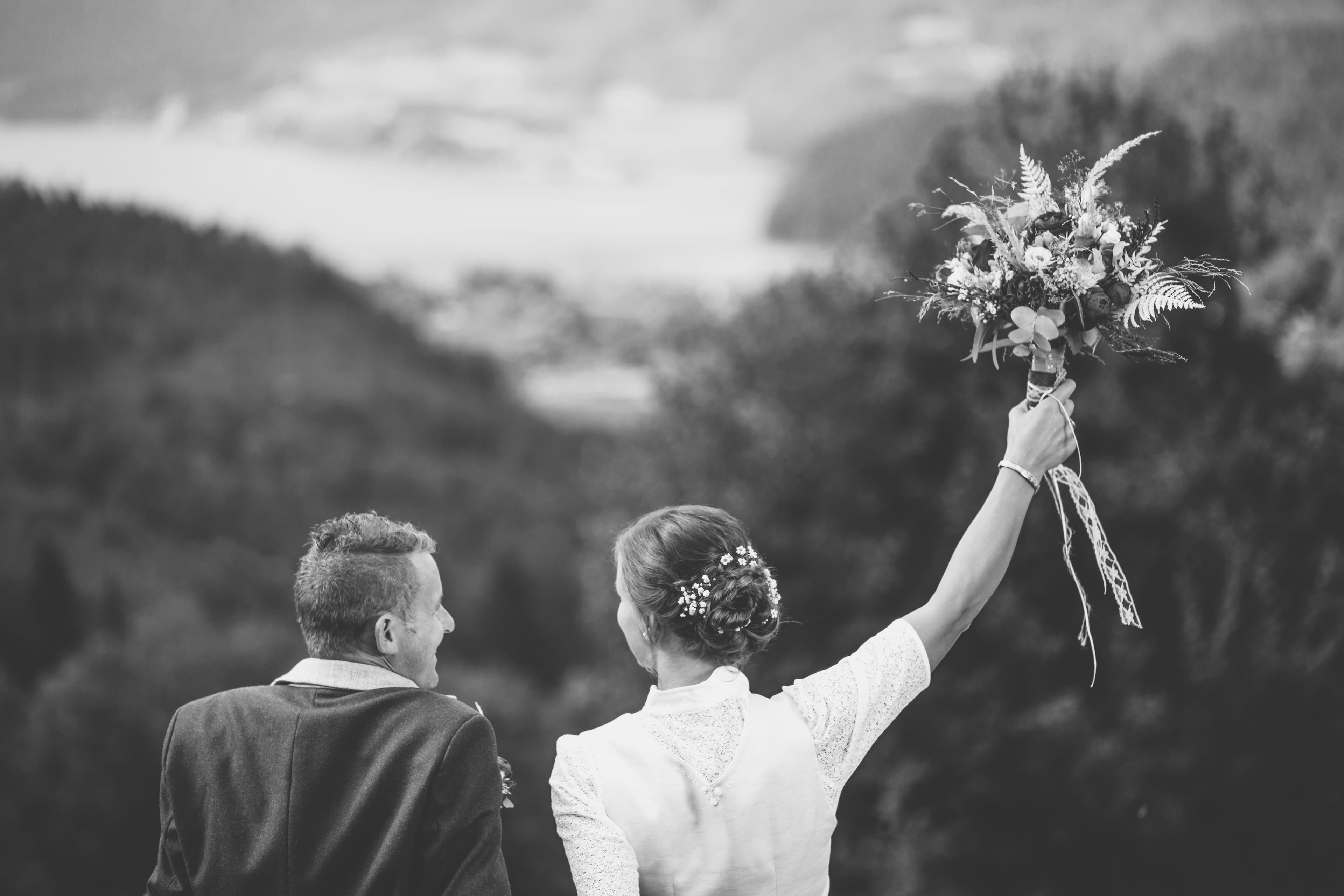 Hochzeitsfotografie auf der Laimeralm mit authentischem Stil